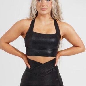 Buffbunny Revolution sports bra v2 in Black Dragon. New condition, never worn.